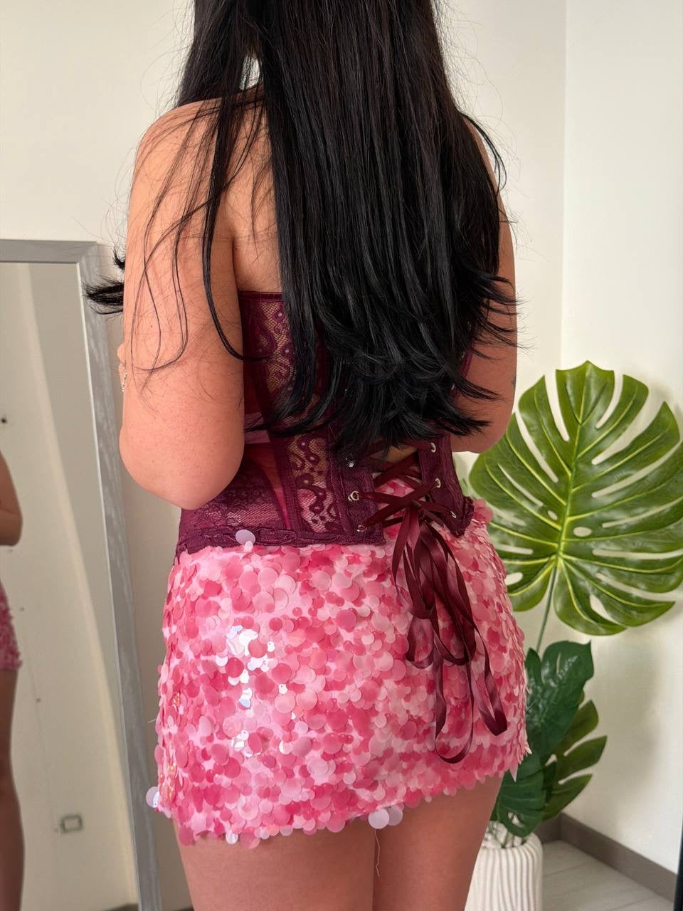 MINI SKIRT GLOW